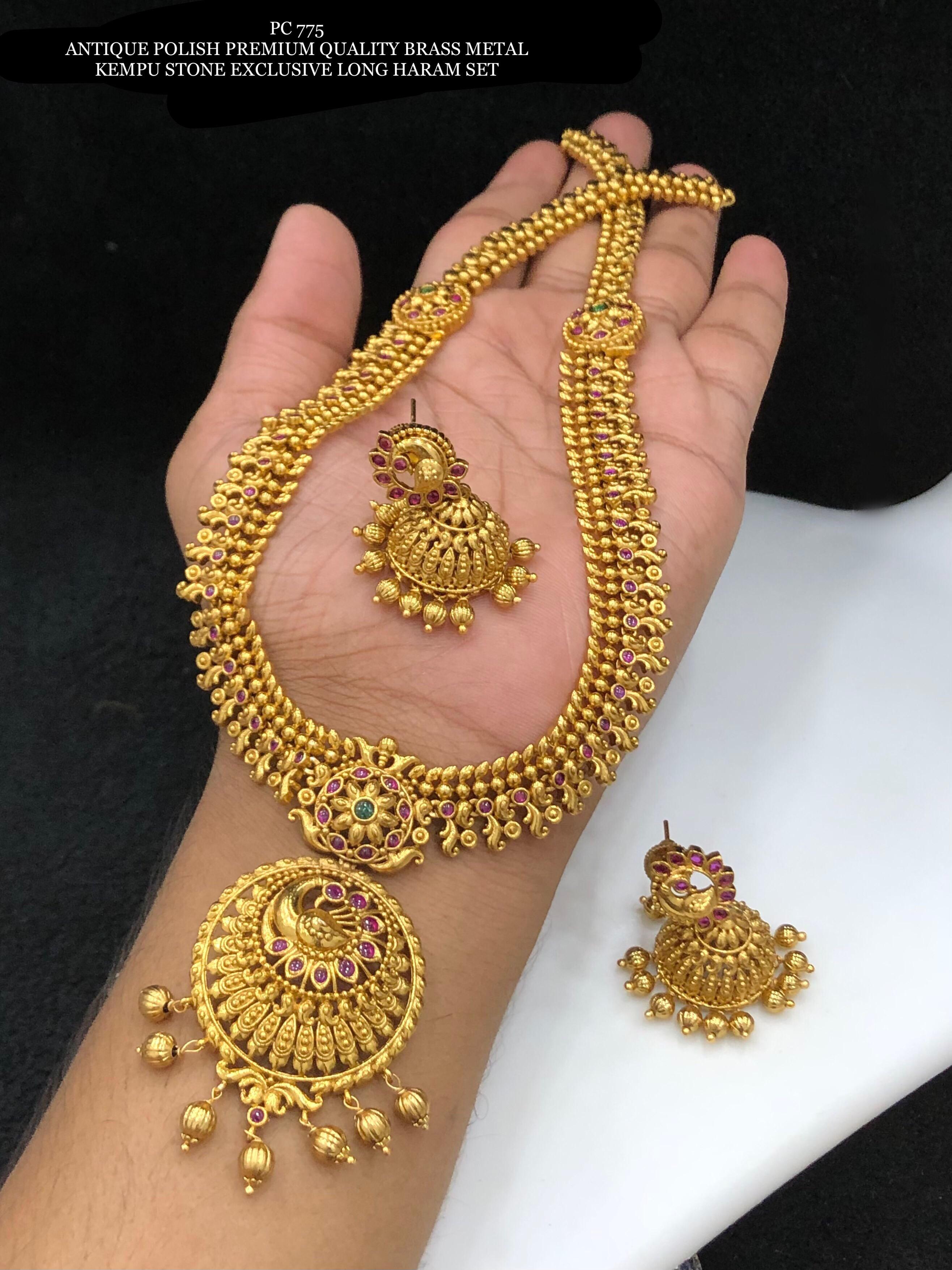 Necklace Set