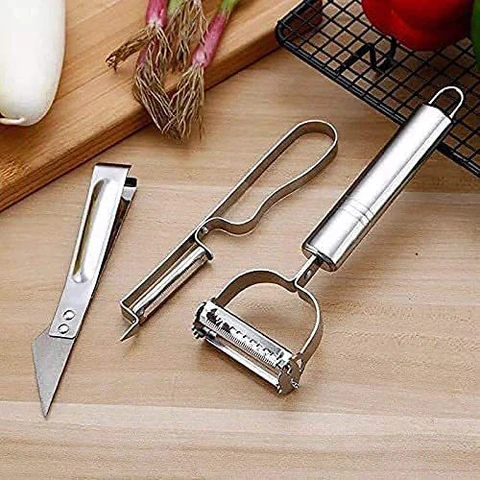 Multi Purpose Kitchen Peeler With Sharp Blade Grip