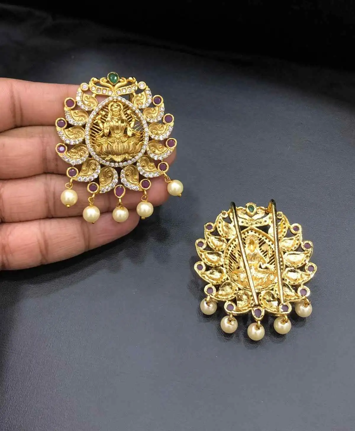 Kempu Stone Hair Rakodi