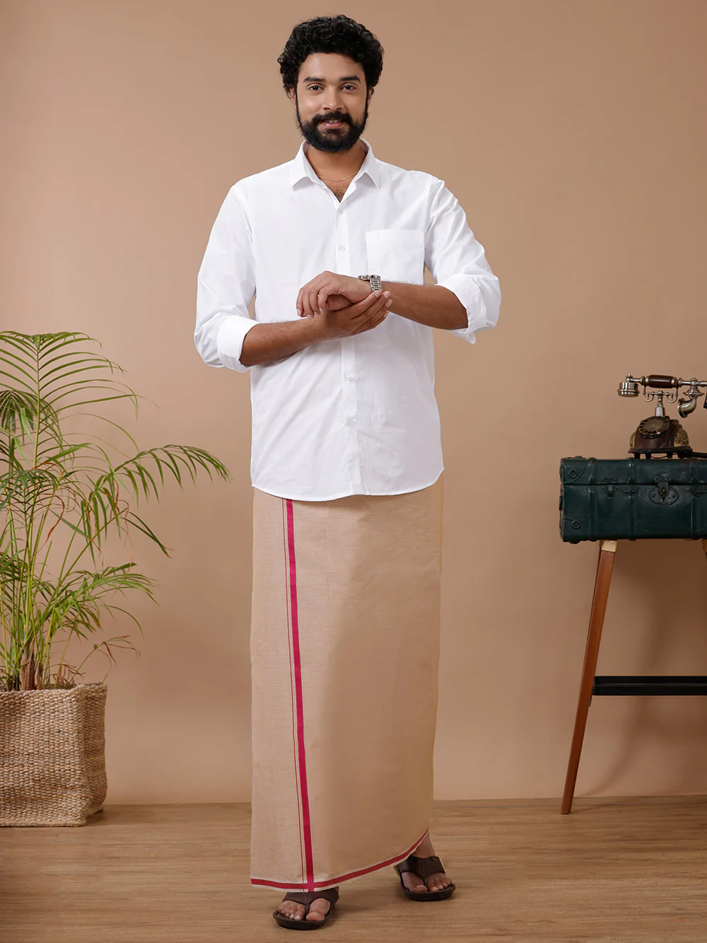 Men Cotton Blend Single Layer Kaavi Dhotis