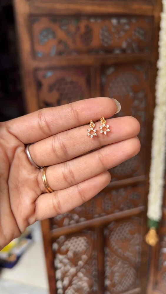 Bugadi Earrings - Star