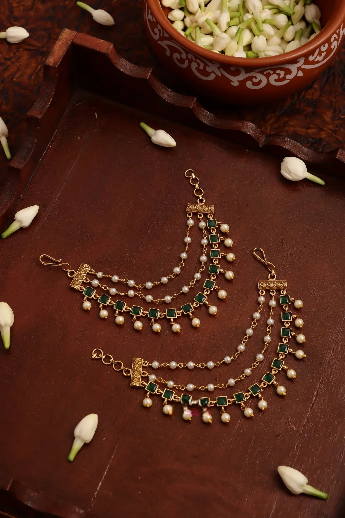 Simple Green Square Earchain