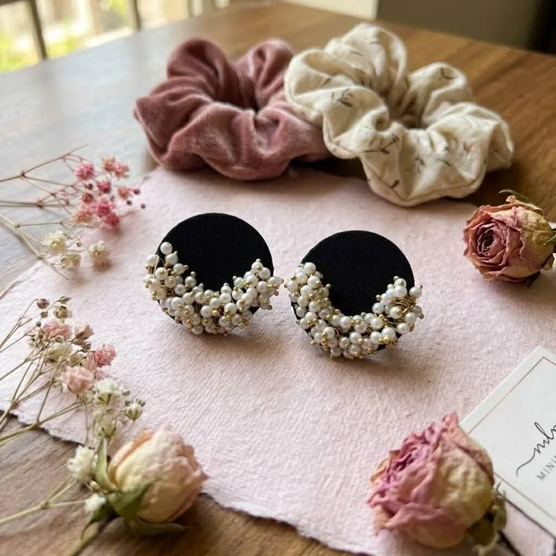 Black Wooden Handcrafted with White Beads Earstuds