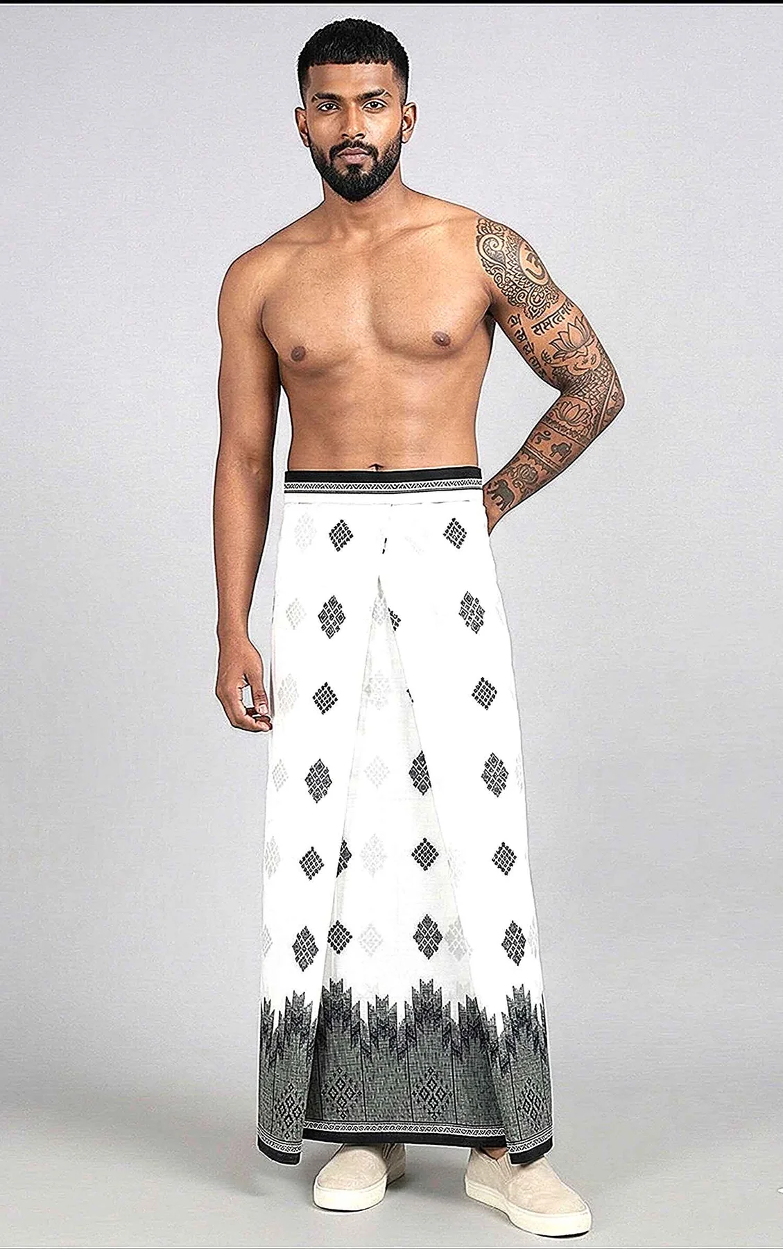 Stylish Border Lungi