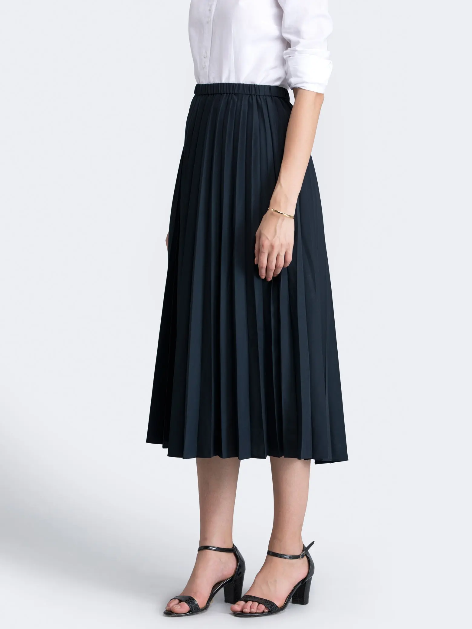 Pleated Flared Midi Skirt Black