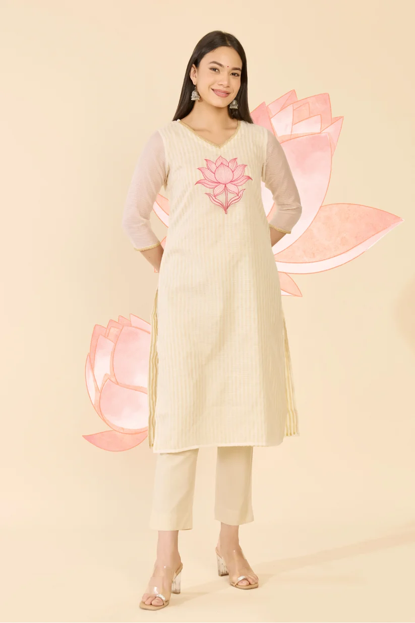 Off White Lotus Applique Kurta
