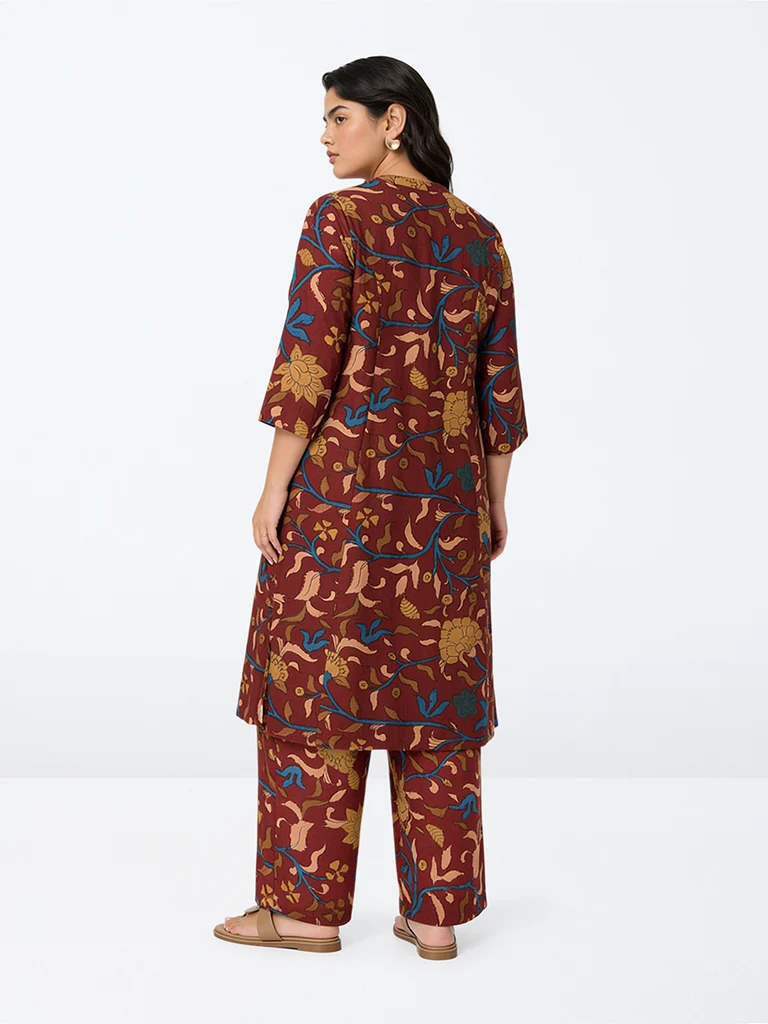 Diza Red Floral Printed A-Line Kurta