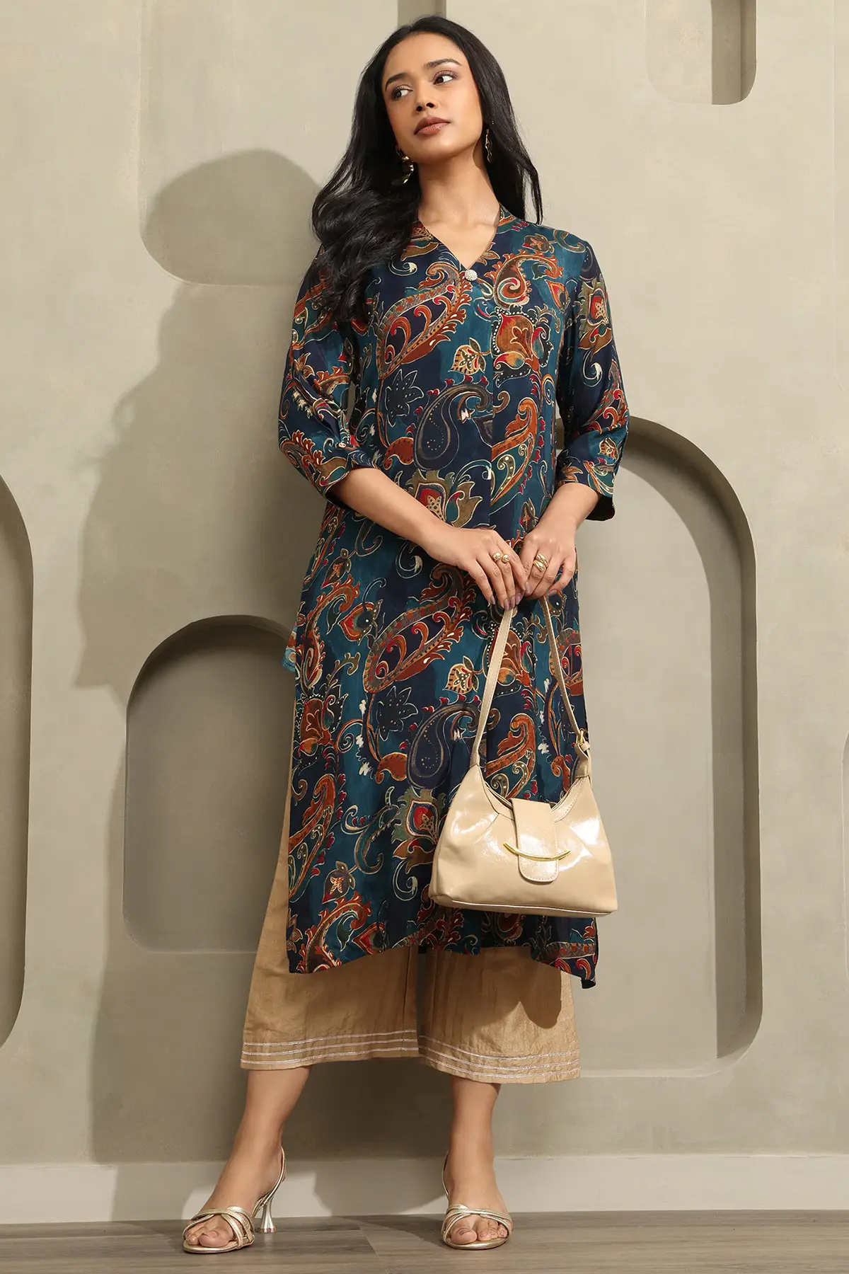 Blue Muslin Paisley Printed Kurta
