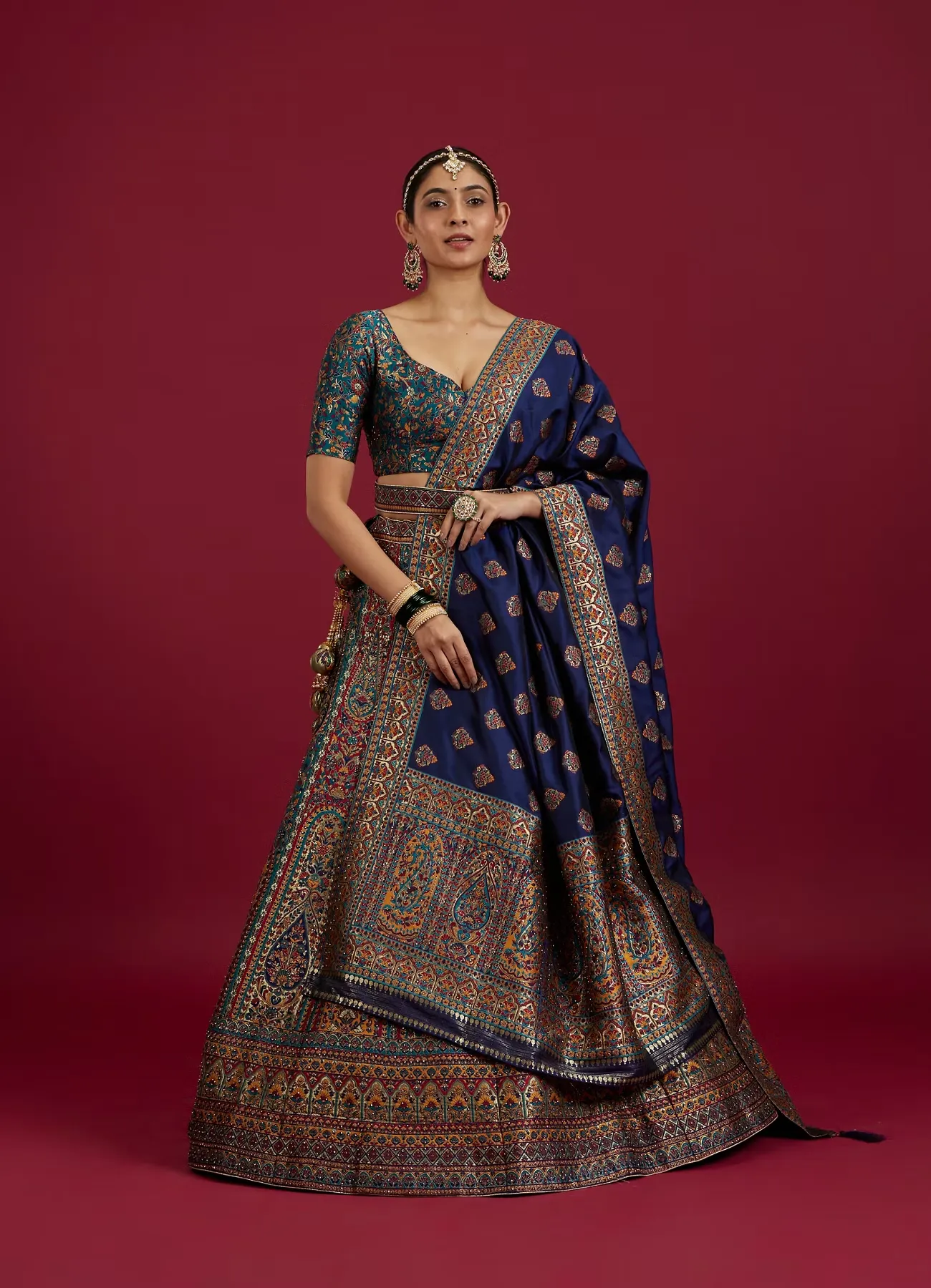 Rama Green Paisley Patterned Banarasi Lehenga with Buta Pattern