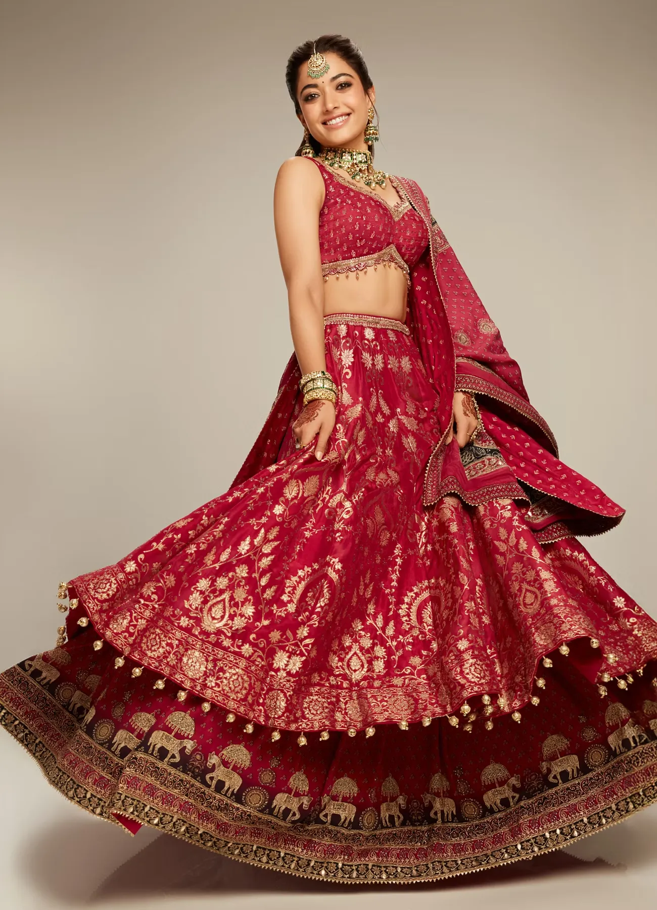 Rashmika's Zari Embroidered Bridal Lehenga