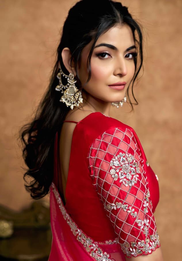 Classic Plain Saree with Border – Bright Pink