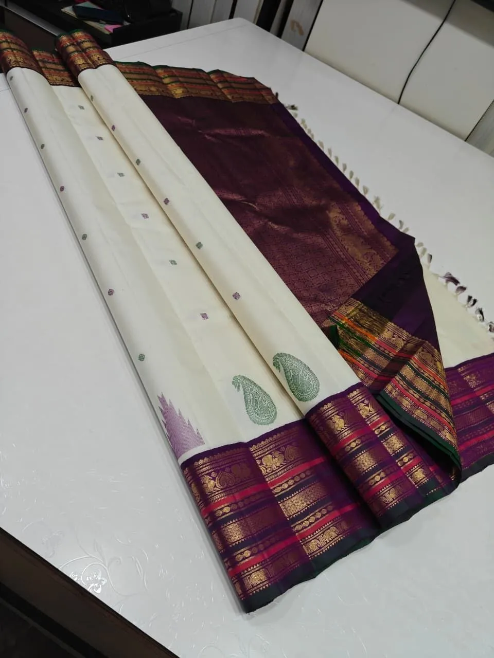 Pearl White Temple Border Kanchipuram Silk Saree
