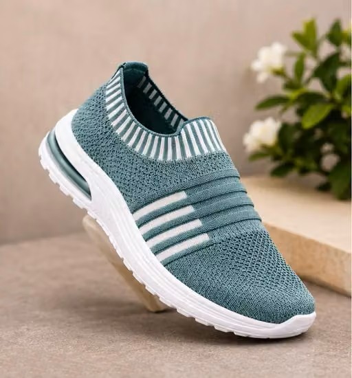 Pista Green Knit Slip-On Casual Sneakers