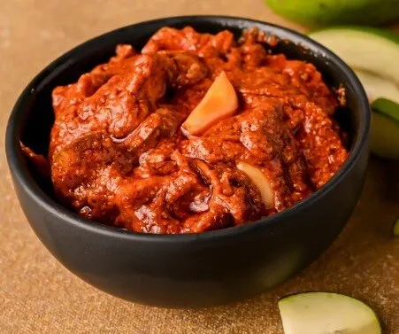 Andhra Avakai (With Garlic) 250 gms
