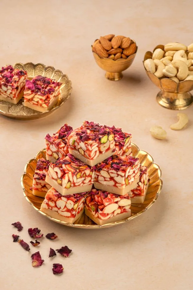 DRY FRUIT KAJU MOTHI PAK 150 gms