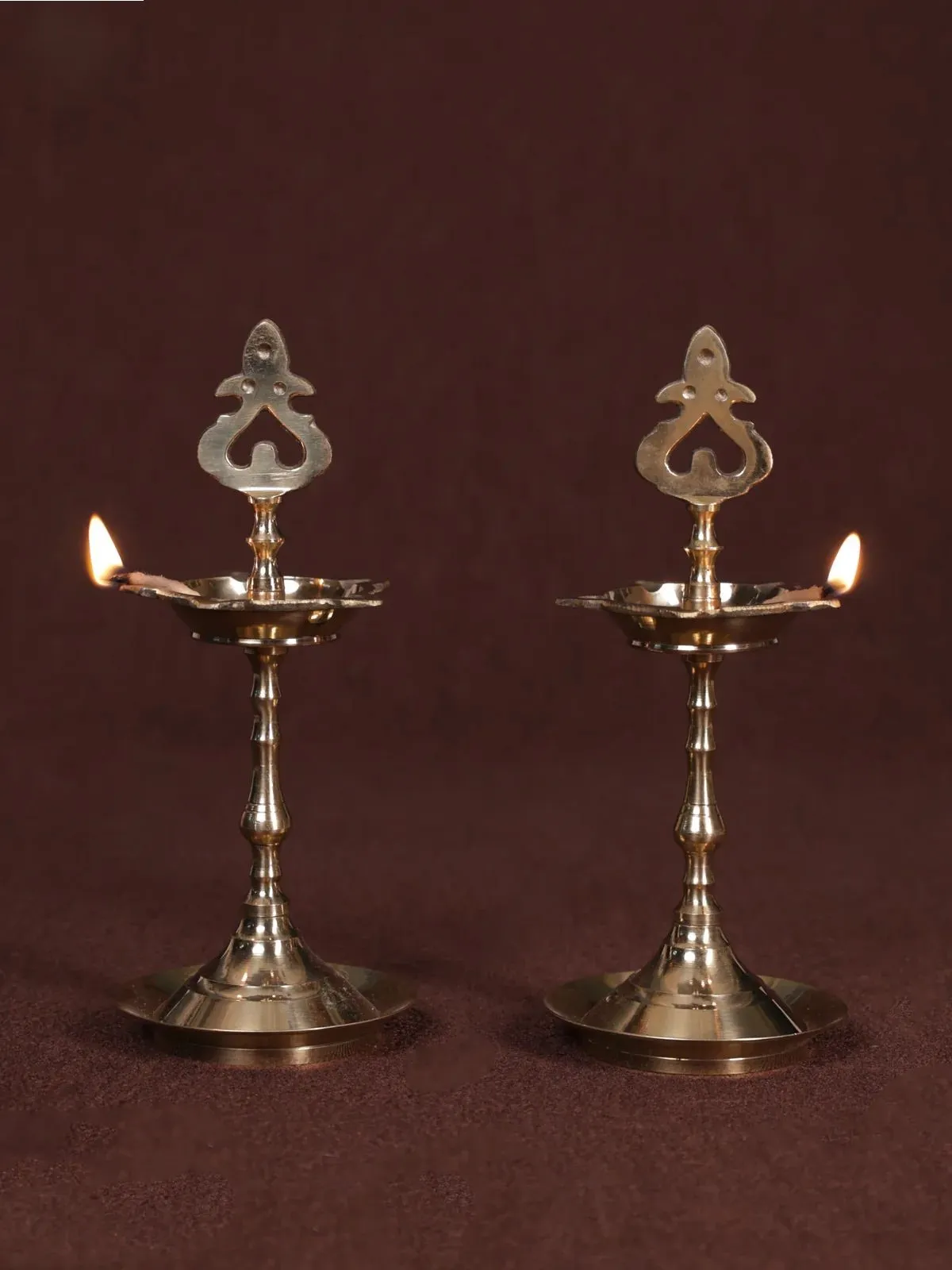 Brass Karaikudi Pirai Design Kuthu Vilakku - Set of 2 - 5.5 inch