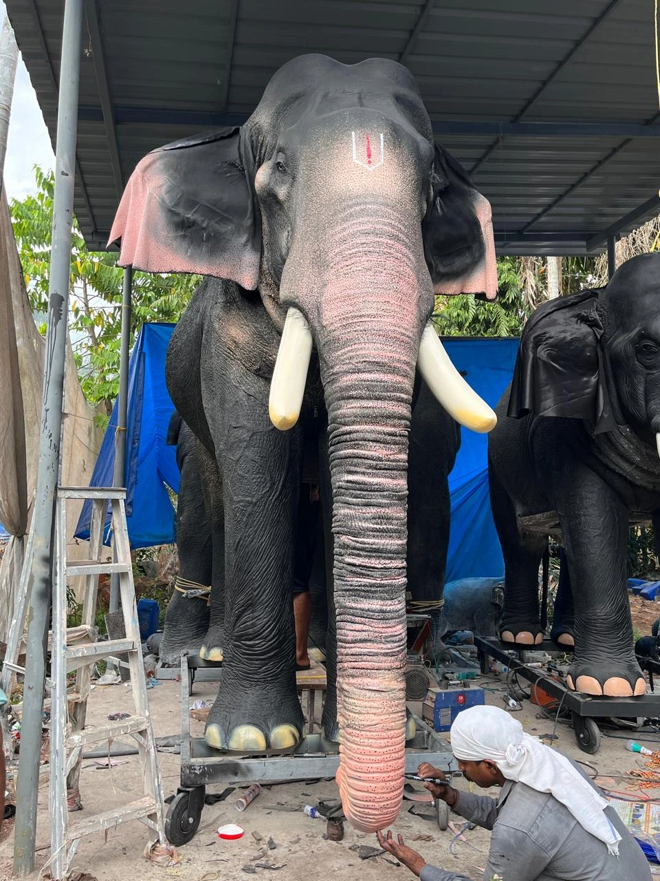 Robotic Fibre Elephant Sculpture 10 feet