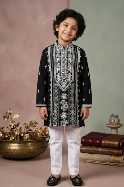 Black Embroidered Kurta Set For Boys With Intricate Threadwork