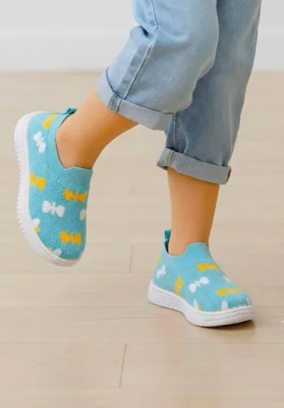 Kids Boys & Girls Comfortable Trending And Stylish Shoes