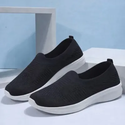 Black Slip-On Comfort Canvas Casual Shoes