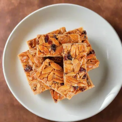 Almond Cranberry Chew 150g